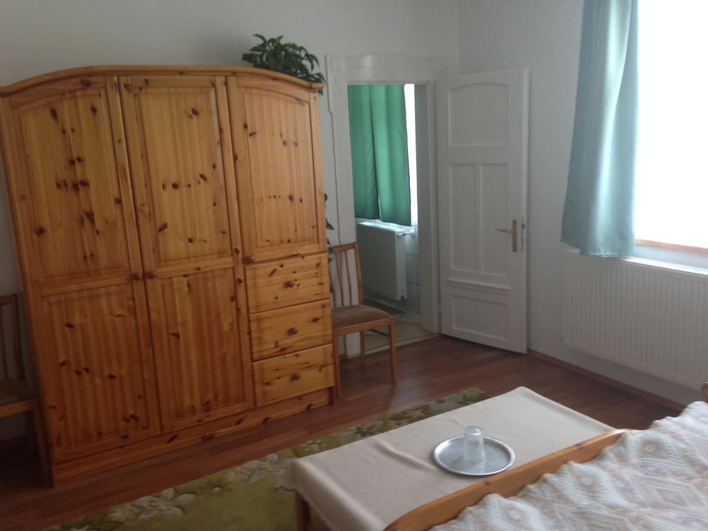 Koelcsey Kuria Vendeghaz Otel Szatmárcseke Dış mekan fotoğraf